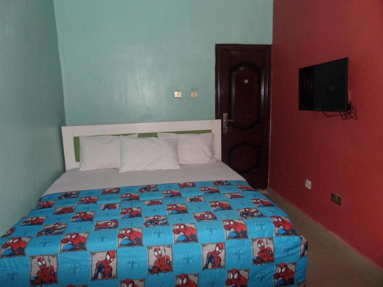 De-Zone Hotel Ikotun Экстерьер фото